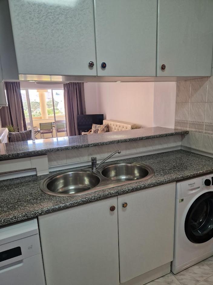 Apartamento T2 Palmeira Gale-Praia Da Gale Guia  Eksteriør bilde