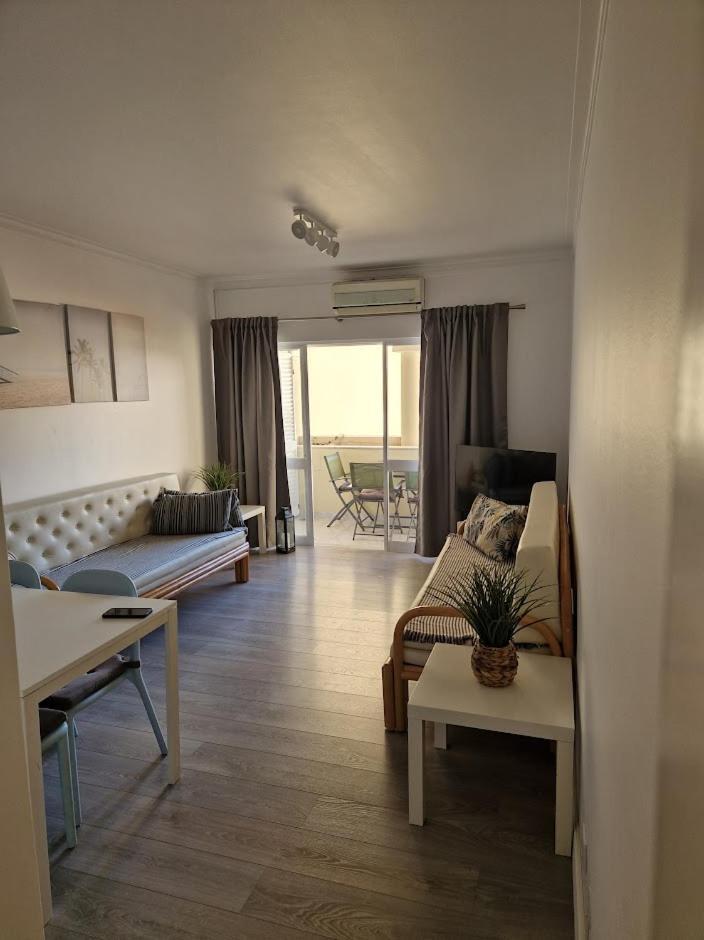 Apartamento T2 Palmeira Gale-Praia Da Gale Guia  Eksteriør bilde